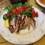 Tagliata di Pollo nel Coscio alla Griglia con Rucola e Pomodorini